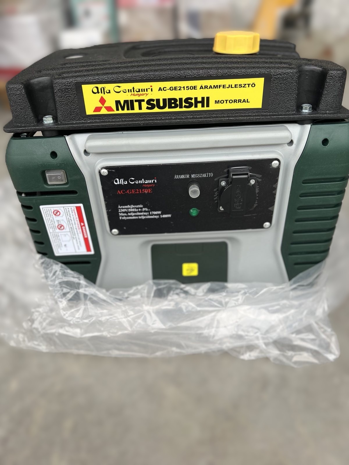 Бензиновий генератор Mitsubishi AC-GE2150E